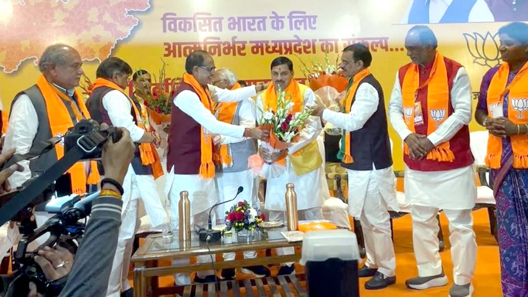 करोड़ों की संपत्ति के मालिक हैं मध्य प्रदेश के नए सीएम मोहन यादव, शिक्षा में भी नहीं है कोई मुकाबला